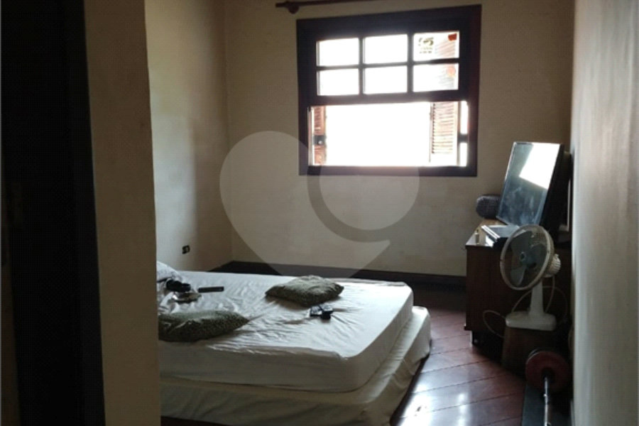 Sobrado à venda com 5 quartos, sendo 3 suítes,  em Jardim França, São Paulo, SP