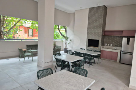 Apartamento à venda com 3 suítes em Jardim Prudência, São Paulo, SP