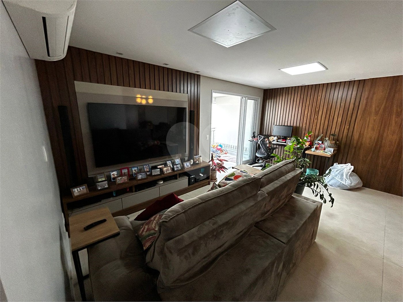 Apartamento à venda com 3 quartos, sendo 1 suíte,  em Jardim Caboré, São Paulo, SP