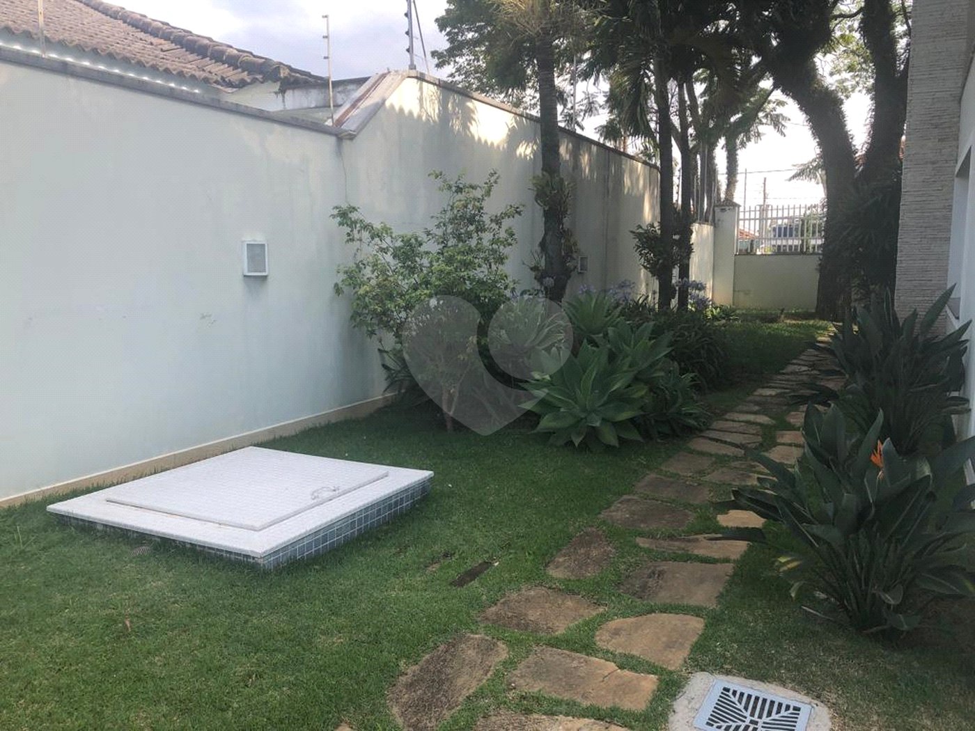 Sobrado à venda com 4 quartos, sendo 2 suítes, em Palmas do Tremembé, São Paulo, SP