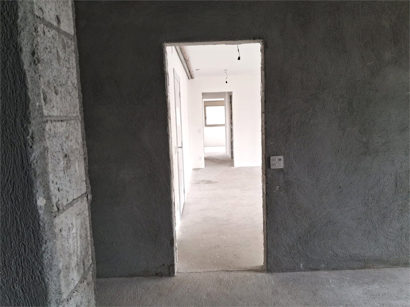 Apartamento à venda com 3 suítes em Moema, São Paulo, SP