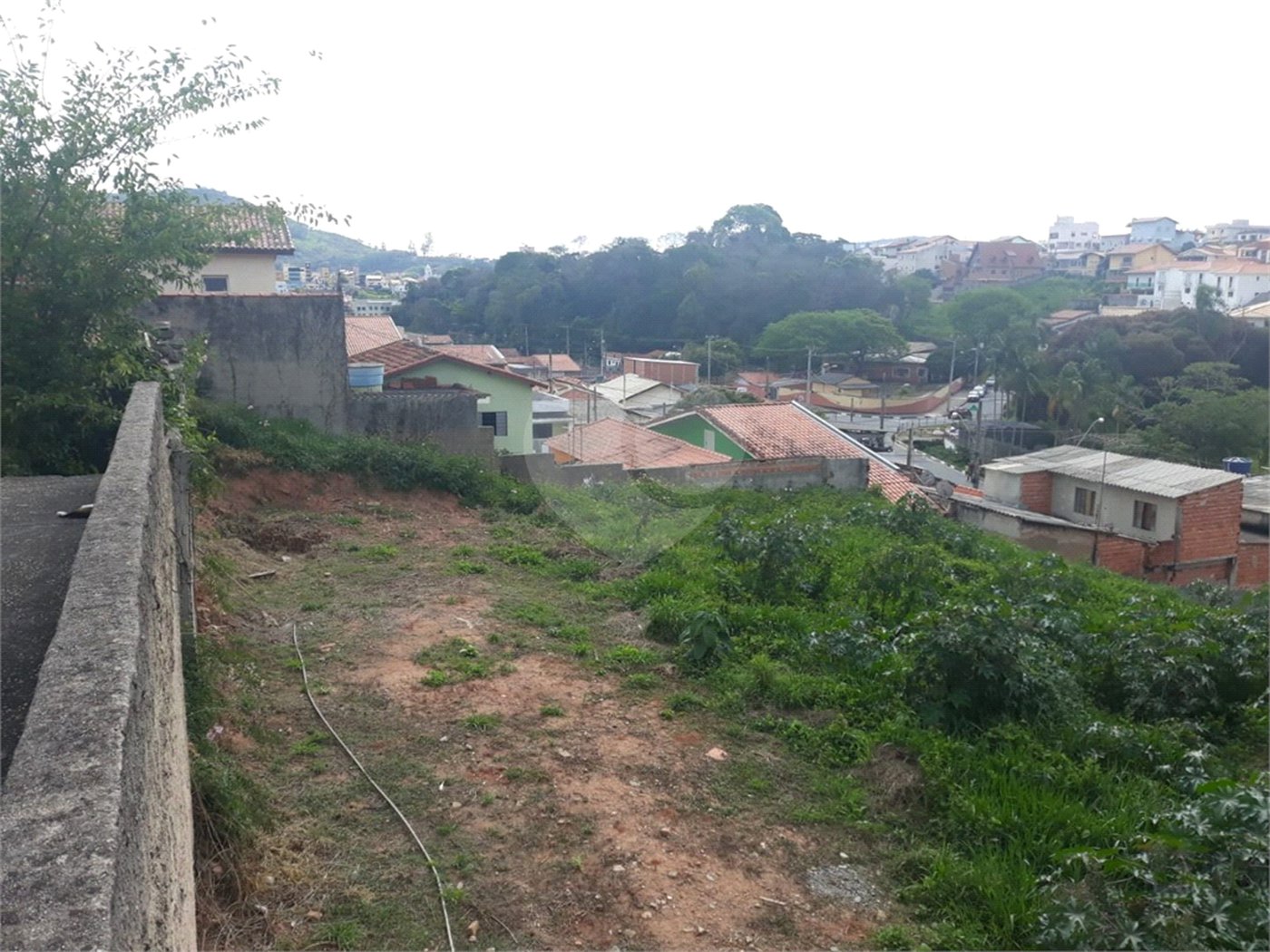 Chácara à venda com 4 quartos em Vila Santa Rita, São Roque, SP