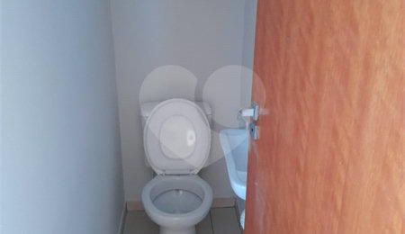 Sobrado à venda com 2 suítes em Jardim Nely, Indaiatuba, SP