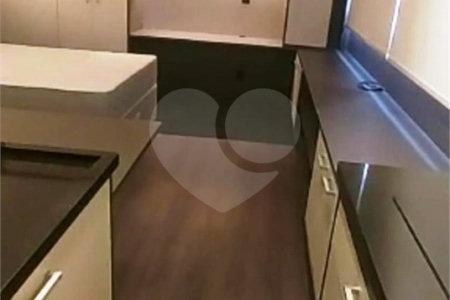 Apartamento à venda com 1 quarto em Cerqueira César, São Paulo, SP