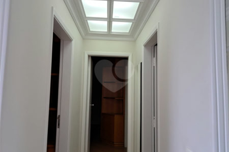 Apartamento à venda com 2 quartos, sendo 1 suíte, em Campo Belo, São Paulo, SP