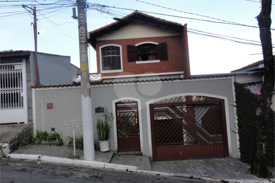 Sobrado à venda com 3 quartos, sendo 1 suíte, em Horto, São Paulo, SP