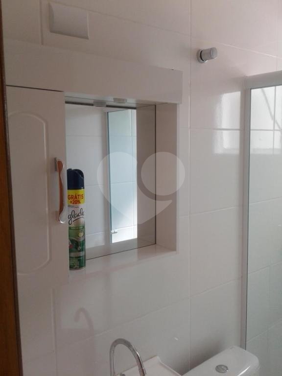 Casa à venda com 1 quarto no condomínio Camila I, São Paulo - SP