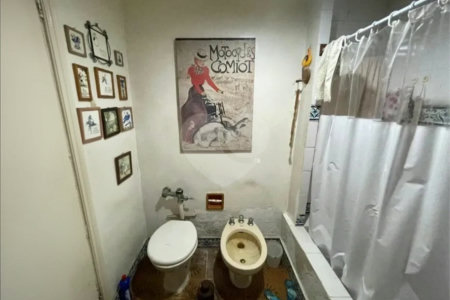 Apartamento à venda com 4 quartos, sendo 1 suíte, em Lagoa, Rio de Janeiro, RJ