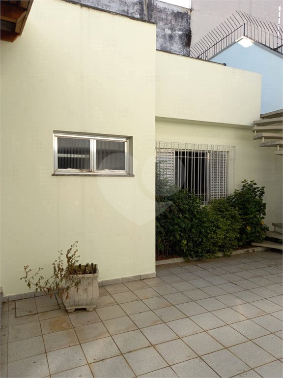 Sobrado à venda com 5 quartos, sendo 2 suítes,  em Tremembé, São Paulo, SP