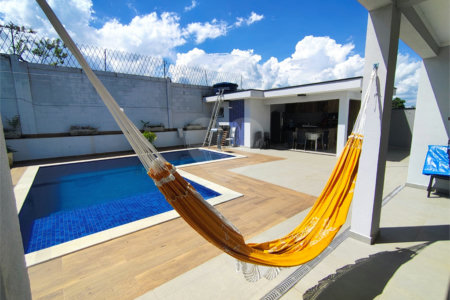 Casa à venda com 5 quartos, sendo 2 suítes, no condomínio Terras de Jundiaí, Jundiaí - SP