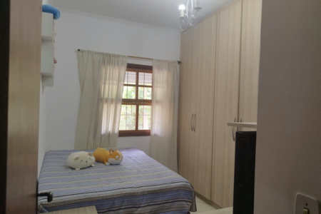 Casa à venda com 3 quartos, sendo 1 suíte, no condomínio Outeiro Das Flores, Itupeva - SP