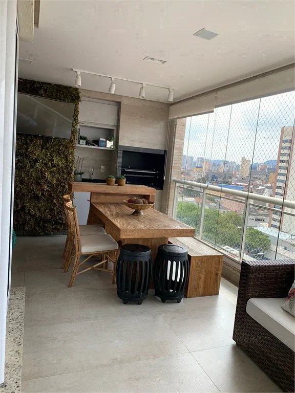 Apartamento à venda com 3 suítes em Lapa, São Paulo, SP