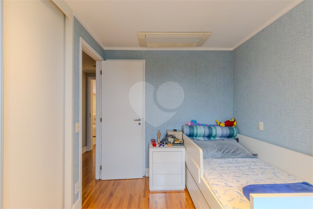 Apartamento à venda com 3 suítes em Chácara Santo Antônio, São Paulo, SP