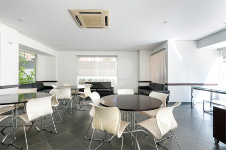 Apartamento à venda com 2 suítes em Brooklin, São Paulo, SP