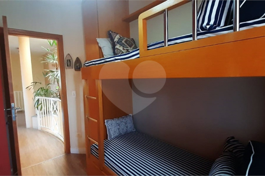 Casa à venda com 4 quartos, sendo 2 suítes,  em Jardim Paraíso, São Paulo, SP