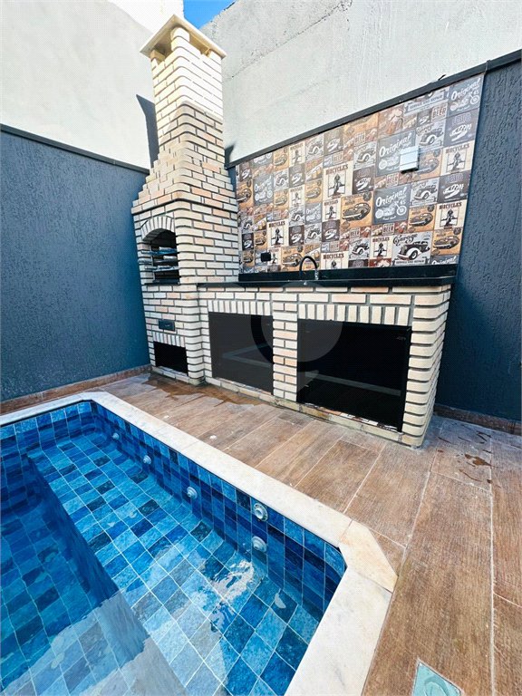 Casa à venda com 2 suítes, em Jardim Quaresmeira III, Suzano, SP