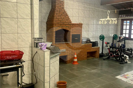 Casa à venda com 3 quartos, sendo 1 suíte,  no condomínio Vila Nova de Mafra, São Paulo - SP