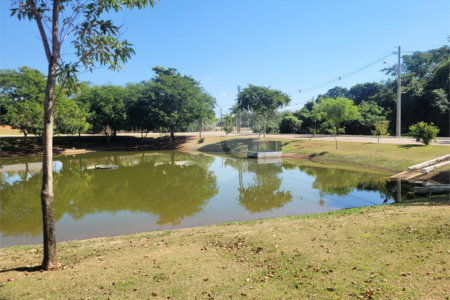 Terreno à venda com 3 quartos, sendo 1 suíte,  no condomínio Evidence Residencial, Araçoiaba da Serra - SP