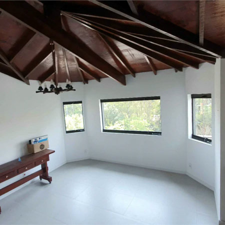 Casa à venda com 3 suítes em Jardim Londrina, São Paulo, SP
