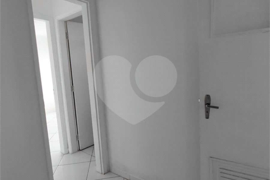 Apartamento à venda com 3 quartos em Parada Inglesa, São Paulo, SP
