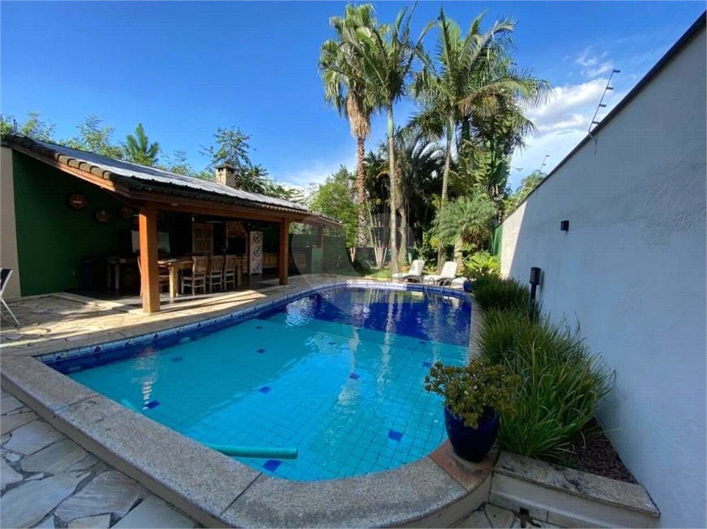 Casa à venda com 4 suítes em Jardim Floresta, São Paulo, SP