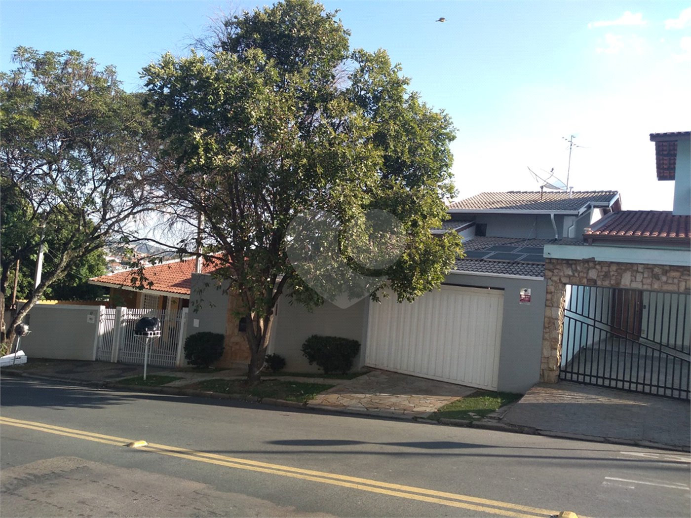 Casa à venda com 3 quartos, sendo 1 suíte, em Jardim Novo Horizonte, Valinhos, SP