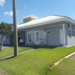 Casa à venda com 4 quartos, sendo 2 suítes, no condomínio Village Ipanema, Araçoiaba da Serra - SP