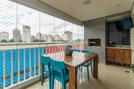 Apartamento à venda com 3 quartos, sendo 1 suíte, em Campo Belo, São Paulo, SP