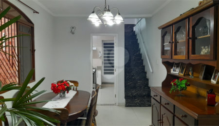 Sobrado à venda com 3 quartos, sendo 2 suítes,  em Santana, São Paulo, SP
