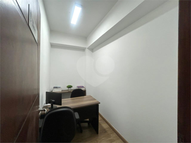 Sobrado para alugar com 5 quartos, sendo 1 suíte,  em Chácara Santo Antônio, São Paulo, SP