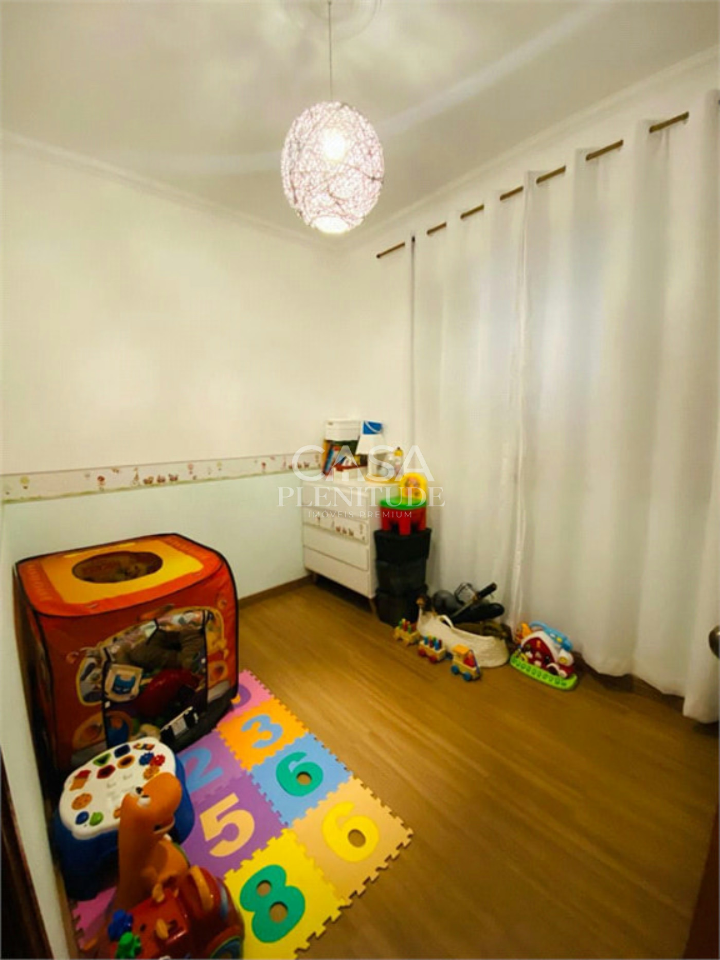 Casa à venda com 2 quartos, sendo 1 suíte, em Vila Fiori, Sorocaba, SP