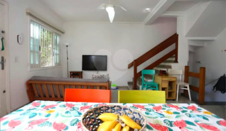 Casa à venda com 3 quartos, sendo 1 suíte,  em Vila Gomes, São Paulo, SP