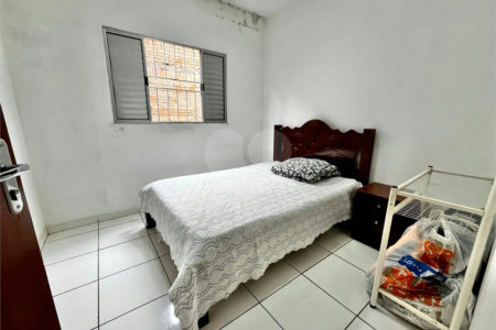 Casa à venda com 2 quartos em Vila Maria Isabel, Itapetininga, SP