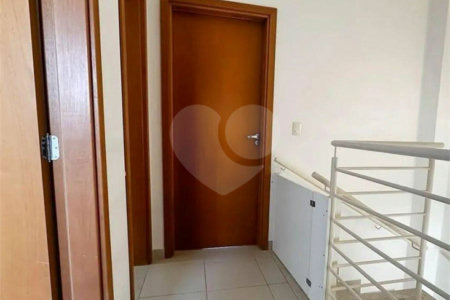 Casa à venda com 3 quartos, sendo 1 suíte,  no condomínio Vivere, Cuiabá - MT