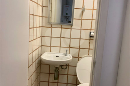 Apartamento para alugar com 2 quartos, sendo 1 suíte,  em Vila Olímpia, São Paulo, SP