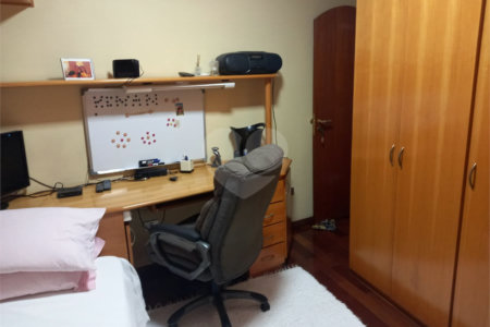 Sobrado à venda com 3 quartos, sendo 1 suíte,  em Santa Teresinha, São Paulo, SP