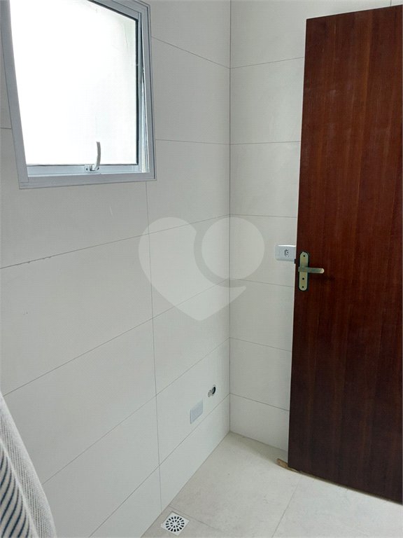 Sobrado à venda com 3 quartos, sendo 1 suíte, em Calmon Viana, Poá, SP