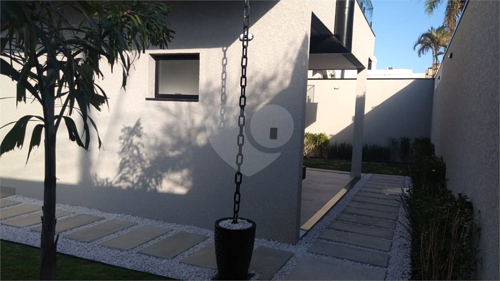 Casa à venda com 3 quartos, sendo 2 suítes,  em Nova Gardênia, Atibaia, SP