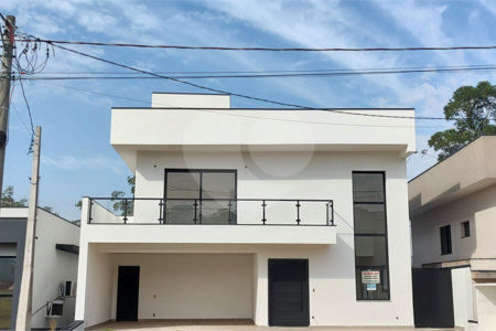 Casa à venda com 3 suítes no condomínio Central Parque, Salto - SP