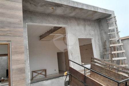Casa à venda com 2 quartos, sendo 1 suíte, em Nova Cerejeira, Atibaia, SP