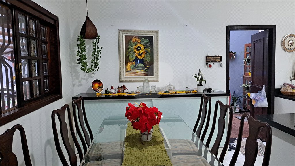Casa à venda com 3 quartos, sendo 1 suíte, em Chácara Arantes, Mairiporã, SP