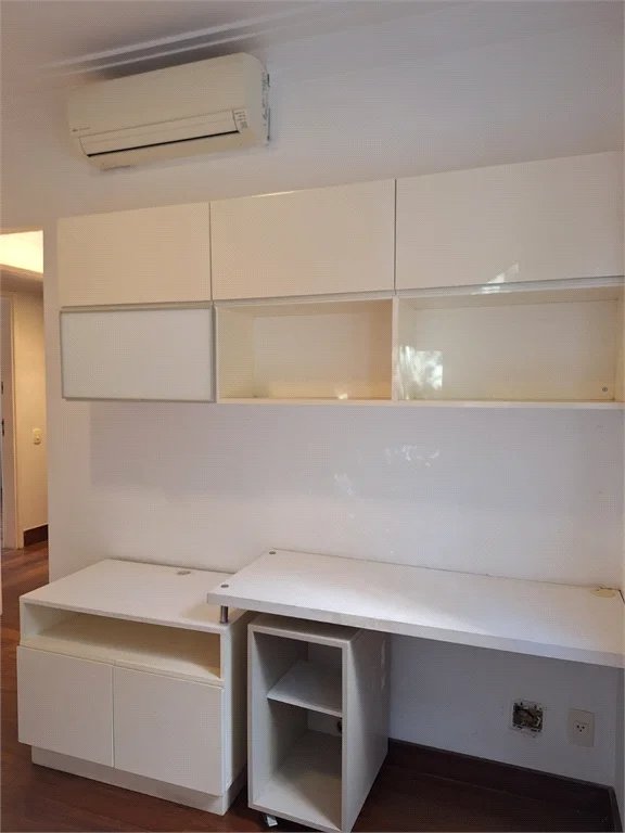 Apartamento à venda com 4 quartos, sendo 3 suítes, em Vila Gertrudes, São Paulo, SP