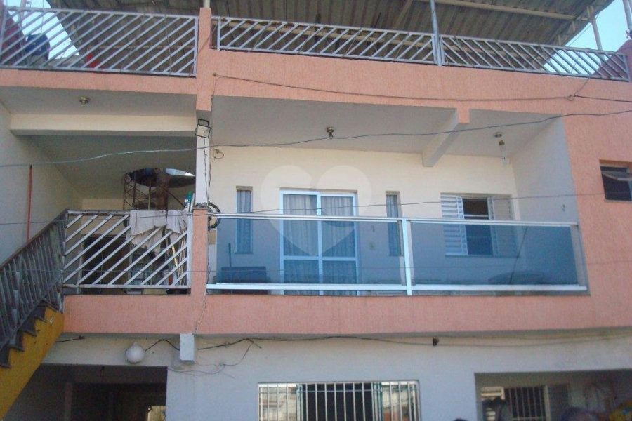 Sobrado à venda com 5 quartos, sendo 1 suíte, em Parque Mandaqui, São Paulo, SP