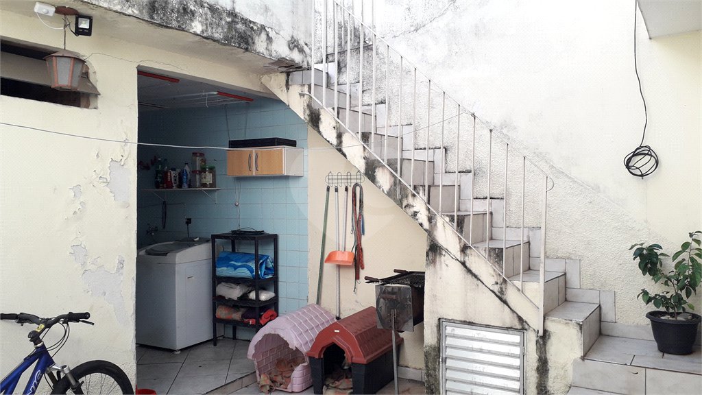 Sobrado à venda com 2 quartos, sendo 1 suíte, em Jardim São Jorge (raposo Tavares), São Paulo, SP