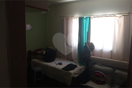 Casa à venda com 3 quartos em Vila Deyse, Itapetininga, SP