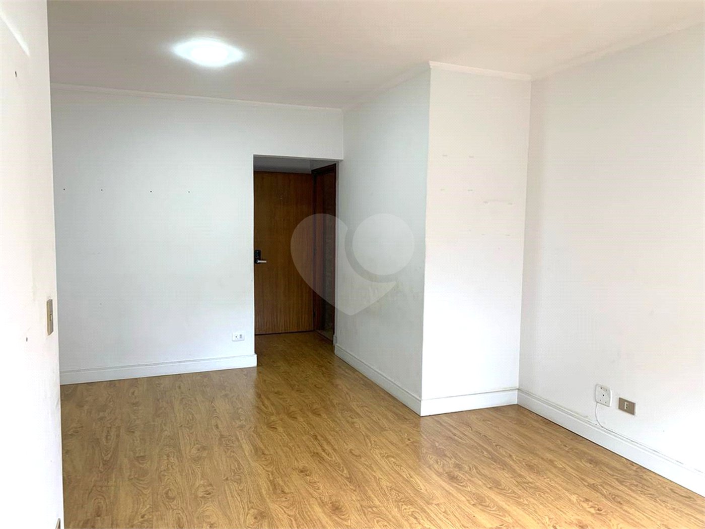 Apartamento à venda com 3 quartos, sendo 1 suíte,  em Bela Aliança, São Paulo, SP