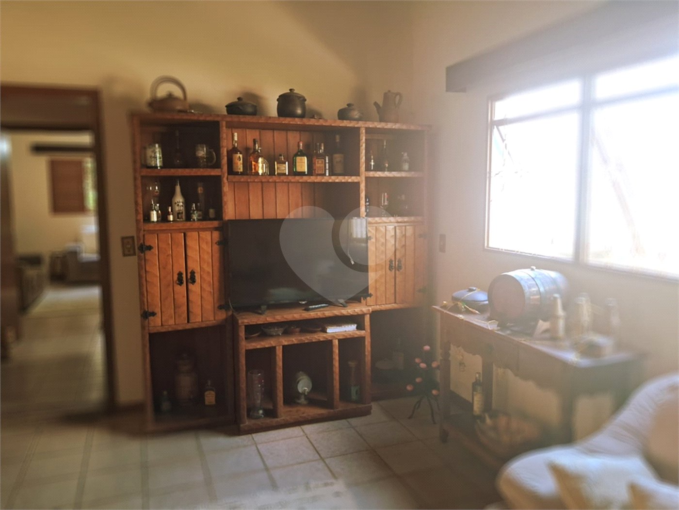 Casa à venda com 3 quartos, sendo 1 suíte, no condomínio Acmti - Colinas do Mosteiro, Terras de Itaici e Recanto dos Pássaros, Indaiatuba - SP