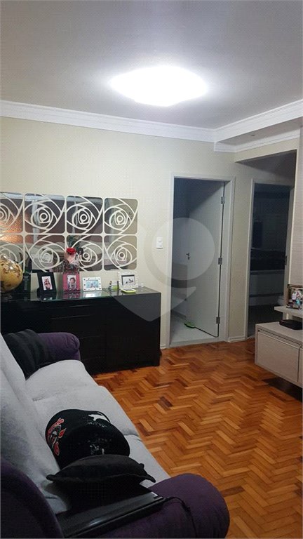 Apartamento à venda com 3 quartos, sendo 1 suíte, em Aclimação, São Paulo, SP