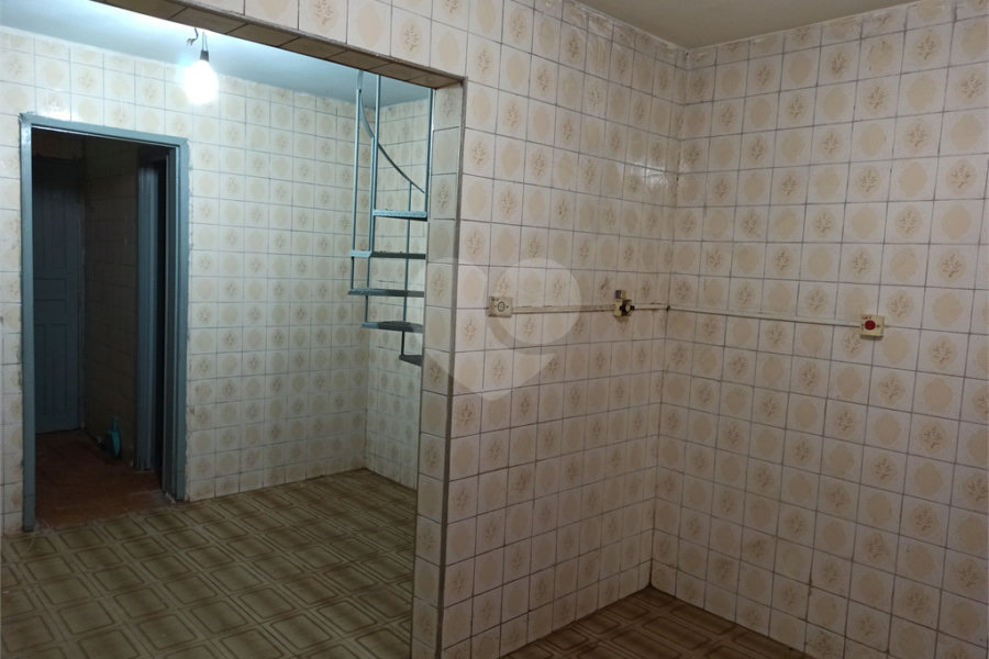 Casa à venda com 3 quartos em Vila Romero, São Paulo, SP