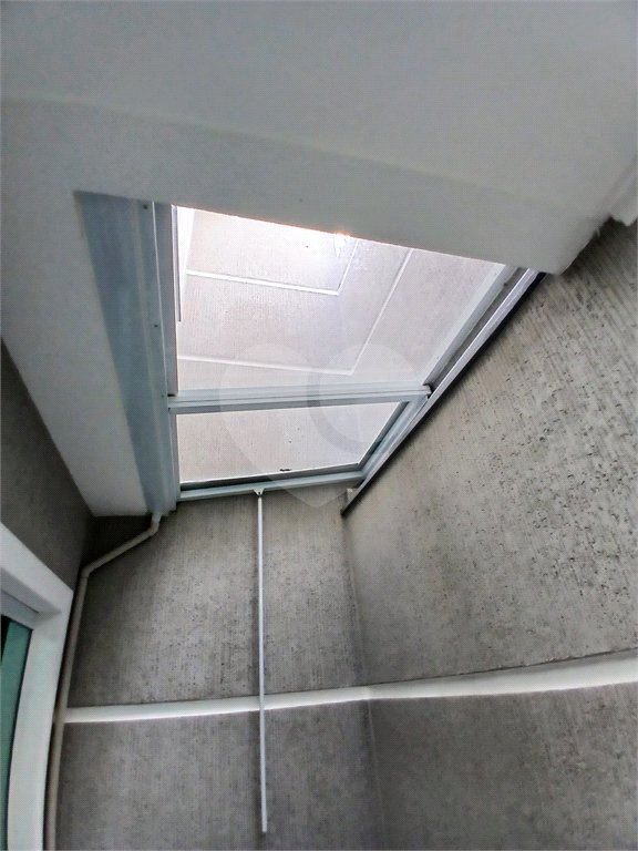 Sobrado à venda com 3 quartos, sendo 1 suíte,  em Parque Vitória, São Paulo, SP